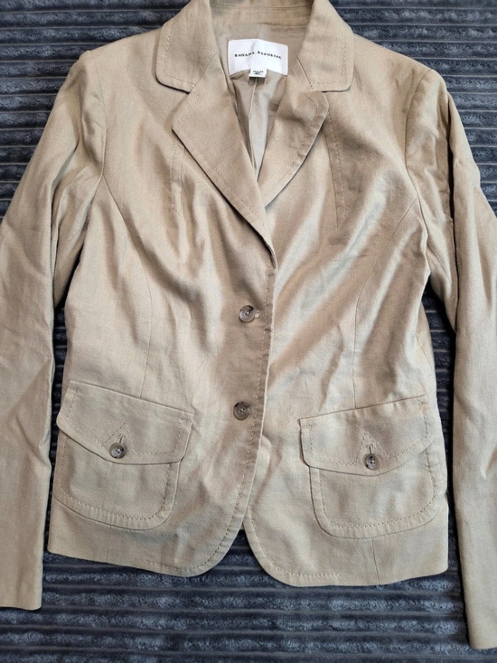 Banana Republic Petite 6P Cotton Blazer in Tan
